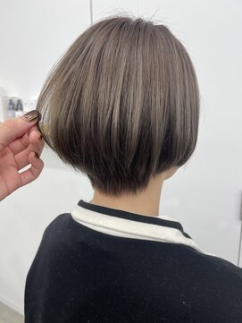 エイト 恵比寿店(EIGHT ebisu) 透明感ベージュラベンダーブラウンオリーブグレージュ