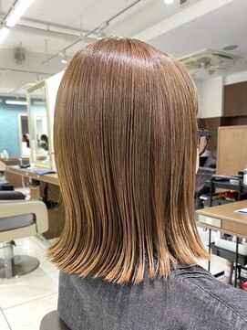 アッシュ 下北沢店(Ash) 外はねストレート