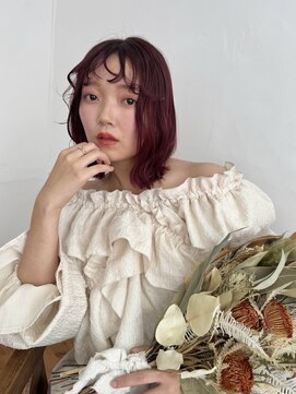 サンクチュアリー ウィズ コネクト(Sanctuary with connect) カシスレッドカラー×くびれボブヘア