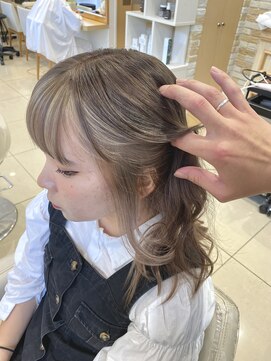 アッシュ 高津店(Ash) ホワイトインナーカラー