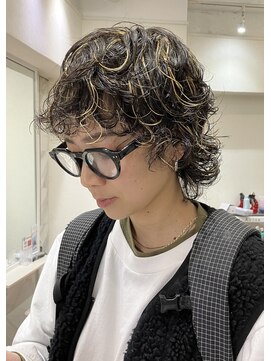 アフィナー 新宿(Afinar) ハイライト×ウルフパーマ