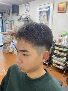 トコマル理容室 メンズカット