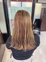 アイズ 本厚木(AIZU)&nbsp;白髪ぼかしハイライト ベージュ