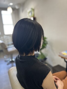 アジュール(azure) ミディアムウルフ