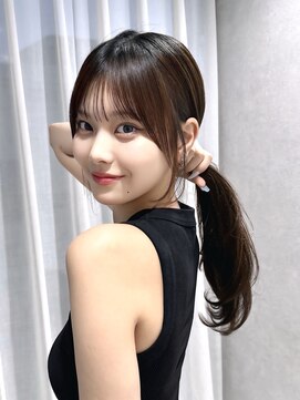 カシュカシュ 表参道(cache cache) 韓国ヘアレイヤーカット薄め前髪顔周りロングレイヤー