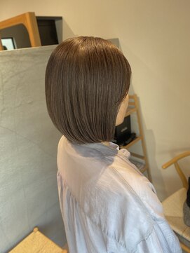 シスイ(sisui) ボブ顔まわりレイヤー/ラベンダーベージュ