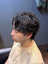 ビーダンディー(Bee dandy)&nbsp;ビジネスツーブロックショート ニュアンスパーマ かきあげバング