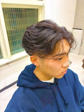 ブレス 西葛西店(BLESS) 【伊藤飛空】フェザーショート×刈り上げセンターパート