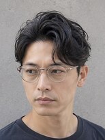 バーバーバー ナカノ(BARBER BAR NAKANO)&nbsp;30代 40代 センターパート×ニュアンスパーマ