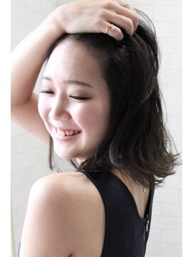 マティーナ ヘアー 池袋(Matina hair) 【揺れる毛先+透明感☆彡グレーロブ】　Matinahair