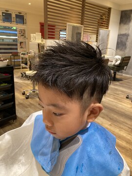 パダ(PADA) ツーブロック！