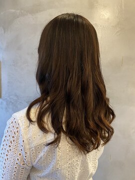 リリアーナ(LILIANA) 柔らかコテ巻きパーマ　ダメージレスパーマ　池袋