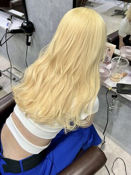 グラッジ 池袋(GLADGE) ホワイトブロンド 抜きっぱなし ブリーチのみ