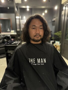ザマンリバレッジニューヨーク(THE MAN LeverageNewYork) 大人海外イケオジサーフパーマ:尾上 雄輝