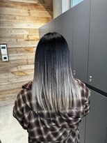 ベイショア(Bay Shore NY)&nbsp;バレイヤージュグラデーションカラーホワイトブロンド