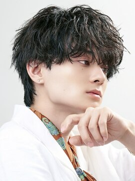 オーシャントーキョー 原宿(OCEAN TOKYO) 波巻きパーマシャドウパーマスパイラルパーマツーブロック黒髪