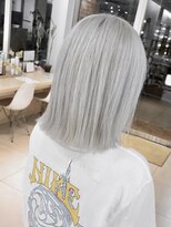 ヴァンカウンシル 金山(VANCOUNCIL kanayama)&nbsp;ホワイトグレージュミニウルフデジタルパーマSA 32