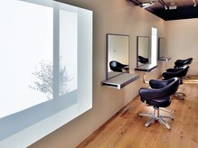 ヒクルーム(HIQU ROOM)の雰囲気（ゆったりと時間が流れる空間は、お客様から大好評◎）