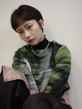 エディット トウキョウ(e.dit tokyo) 【e.dit tokyo miu】ショート　ボブ　耳掛け　暗髪