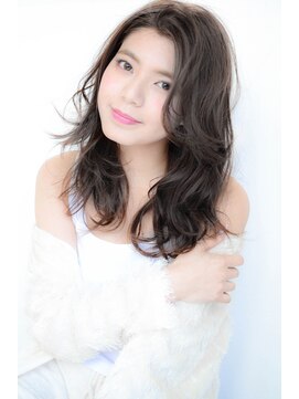 アリー 原宿 表参道(ALLY) [ALLY阿部]似合わせのしやすさが人気な大人暗髪グレージュ