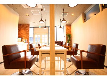 錦糸町　美容室　Conforto　【コンフォルト】