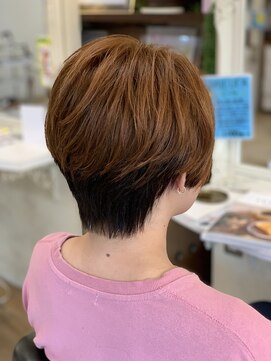 ヘアースペース アモール(Hair Space Amor) コントラストショート