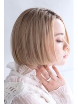 メーヴェ(Mowen) mowen 南堀江 リラクシーボブ×ヌーディーベージュ×大人可愛い