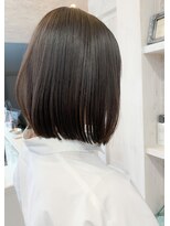 キャアリー(Caary)&nbsp;福山市髪質改善ストレートCaary人気　濡れ髪切りっぱなしボブ　