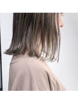 ガーランドウメダ(Garland umeda)&nbsp;ハイライト入りシアーベージュ