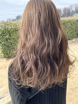 ジジ フィーカ 佐野(Gigi fika) アッシュベージュ