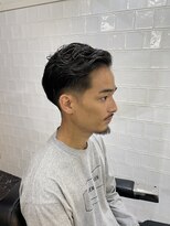 メリケンバーバーショップ フクオカ(MERICAN BARBERSHOP FUK)&nbsp;かきあげナチュラルフェード
