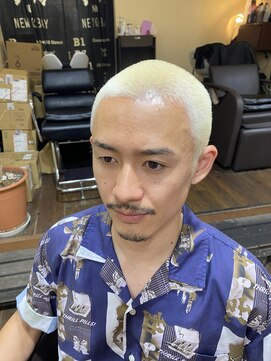 サムブリッジ(SOMEBRIDGE) ★☆ バズカット × 金髪ボウズ ☆★（SOMEBRIDGE 亀有）