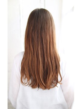 シュシュット(chouchoute) 吉祥寺3分/透明感セクションカラー外ハネボブペールベージュ/054