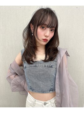 ジーナ 名駅(XENA.) 《xena/中島》顔まわりレイヤー×ワンカールスタイリング