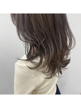 ファースト 泉中央店(first) レイヤーロング/ブルーグレージュ/20代30代40代