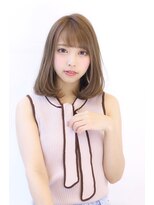 オーロ(ORO)&nbsp;20代30代40代50代斜めバンググレージュカラーシルキーベージュ