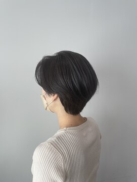 バトー バイ トリコ 船橋北口店(BATEAU by tricot) #大人#ショート#ダークカラー