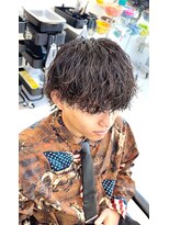 ヒビヲ(HIBIO)&nbsp;波巻きスパイラルツイストパーマツーブロックウルフマッシュ