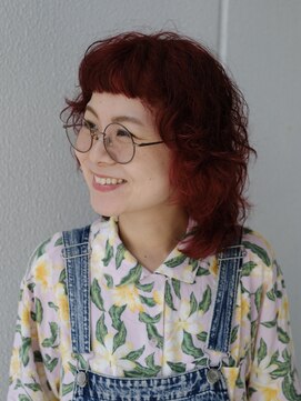 ピークアブー 原宿ハラカド(PEEK-A-BOO) くせ毛パーマ赤髪レイヤーボブレッドカール多毛活かす