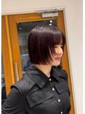 ワインレッドハイトーンウルフレイヤーボブブリーチカラー渋谷