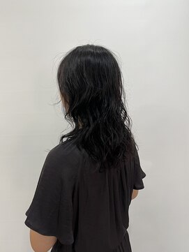 ウタシロイロ(uta shiroiro) パーマ