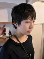 ヤーン(YARN)&nbsp;小顔に見せるヘア/セミウェットショート/久屋大通