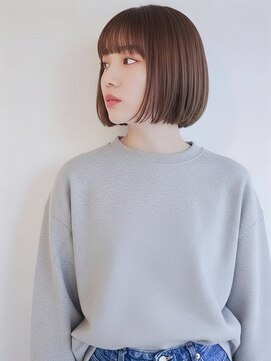 エールバイボヌール(Ere by Bonheur) 西梅田北新地/大人のこなれ感フラットボブ