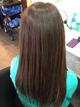 頭皮の刺激が気になる方におすすめ！毛先まで潤うオーガニックカラーで、触りたくなるようなうるツヤ髪に＊