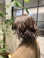 オンドバイサク(ondo by Saku)&nbsp;ボブパーマ/顔まわりレイヤー/寒色カラー/20代