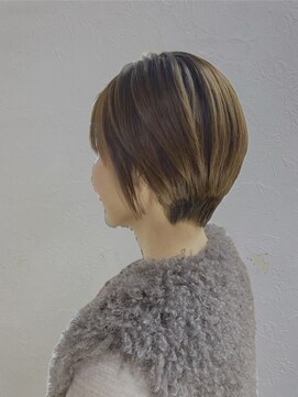 【炭酸シャンプー付き】似合わせカット