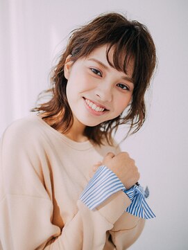 ブロッサム 東久留米店(Blossom) ナチュラルウルフ×デジタルパーマくびれ