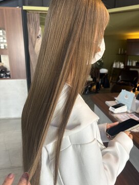 サロン クラッチ クリエイティブ コンセプト(salon CLUTCH creative concept) Long Beige