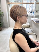 フェイバー 銀座 東銀座(FAVOR) 【大人おしゃれ】女性らしさと上品さ漂う刈り上げショート