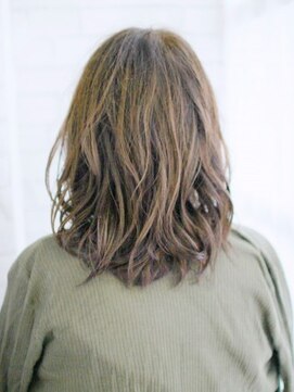 ヘアメイク ナル(hair make nalu) ウェットカールミディアム